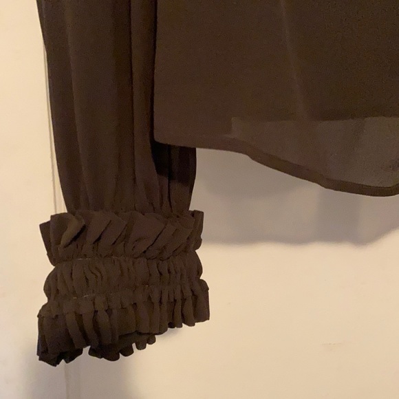 Escada 💯 Silk Dark Olive Beautiful Blouse - Picture 2 of 11